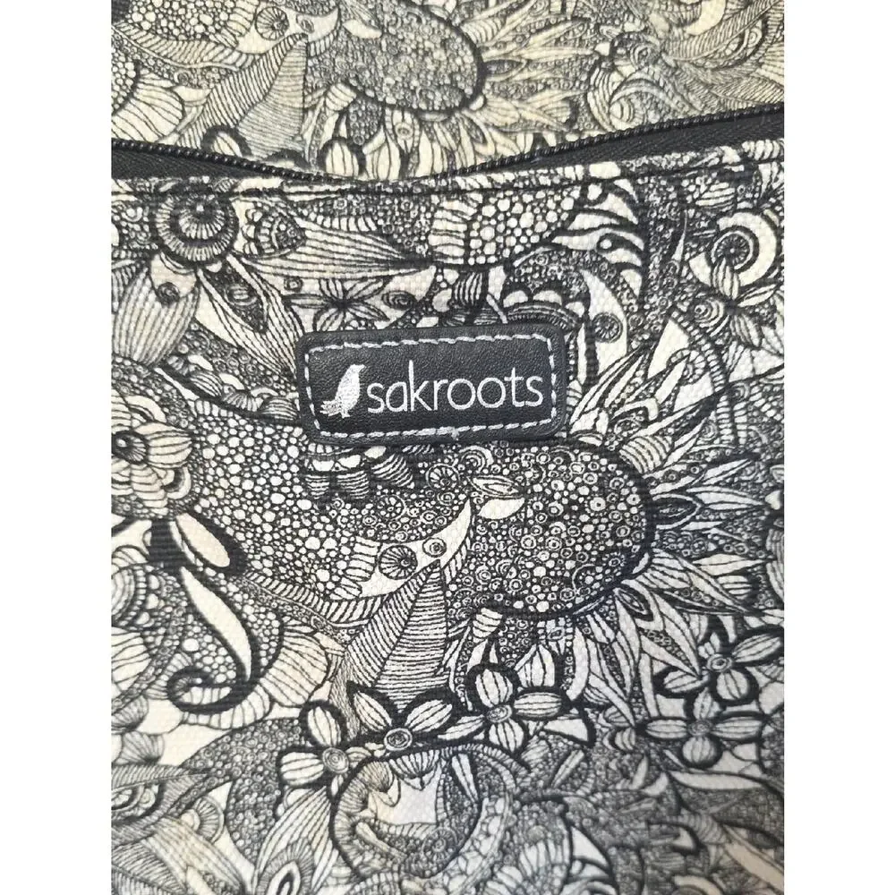 Sakroots Artist Circle Medium Black/White Spirit Desert Print Colorable Backpack
